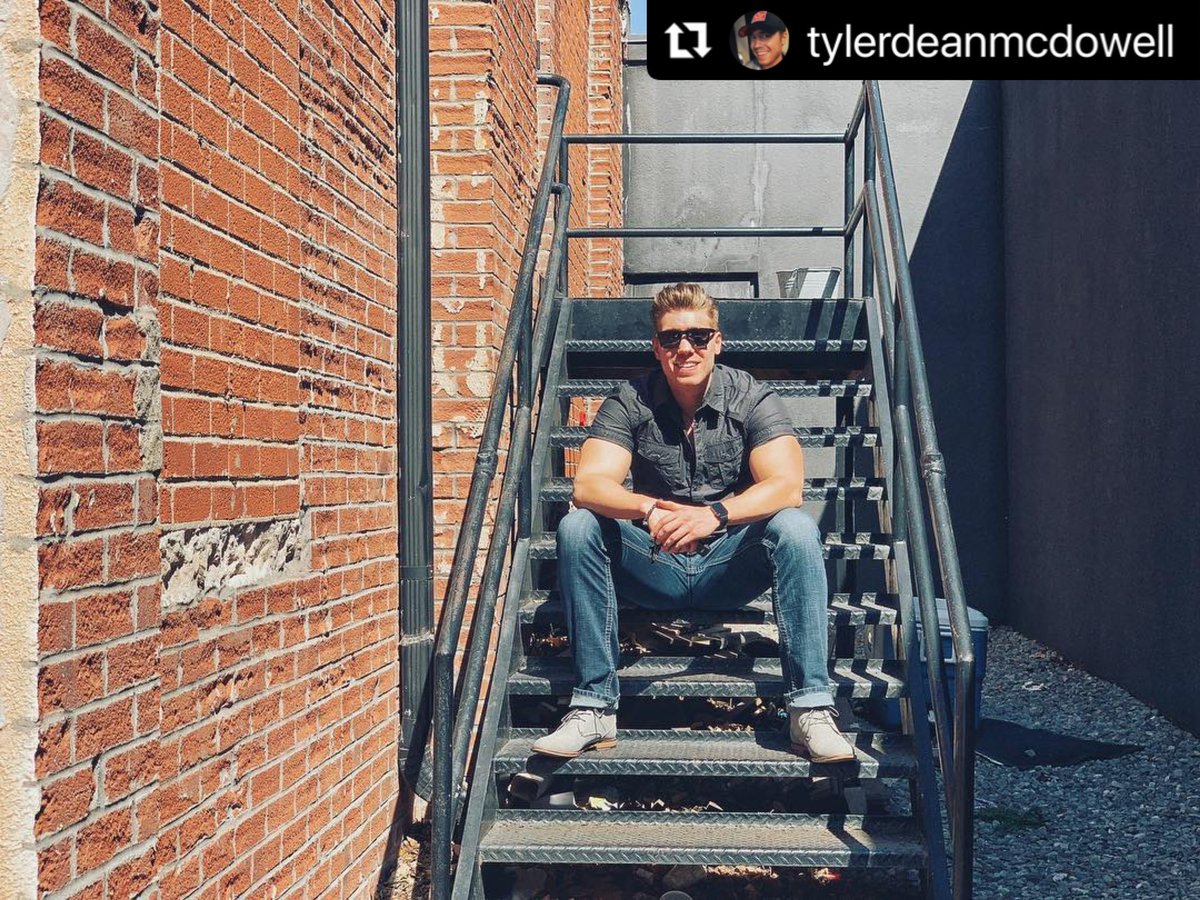 _TylerDean's tweet photo. @Historic_Nash in 1977, my Dad sat on these steps of — what is now — #SouthernGround, clutchin’ the acetate for his first record, which would go on to sell a million copies in one week.
Is there anything I can do?
Please follow &amp; DM me.
Those steps can’t go away.
#SaveNashville https://t.co/f1TWWMpHn6