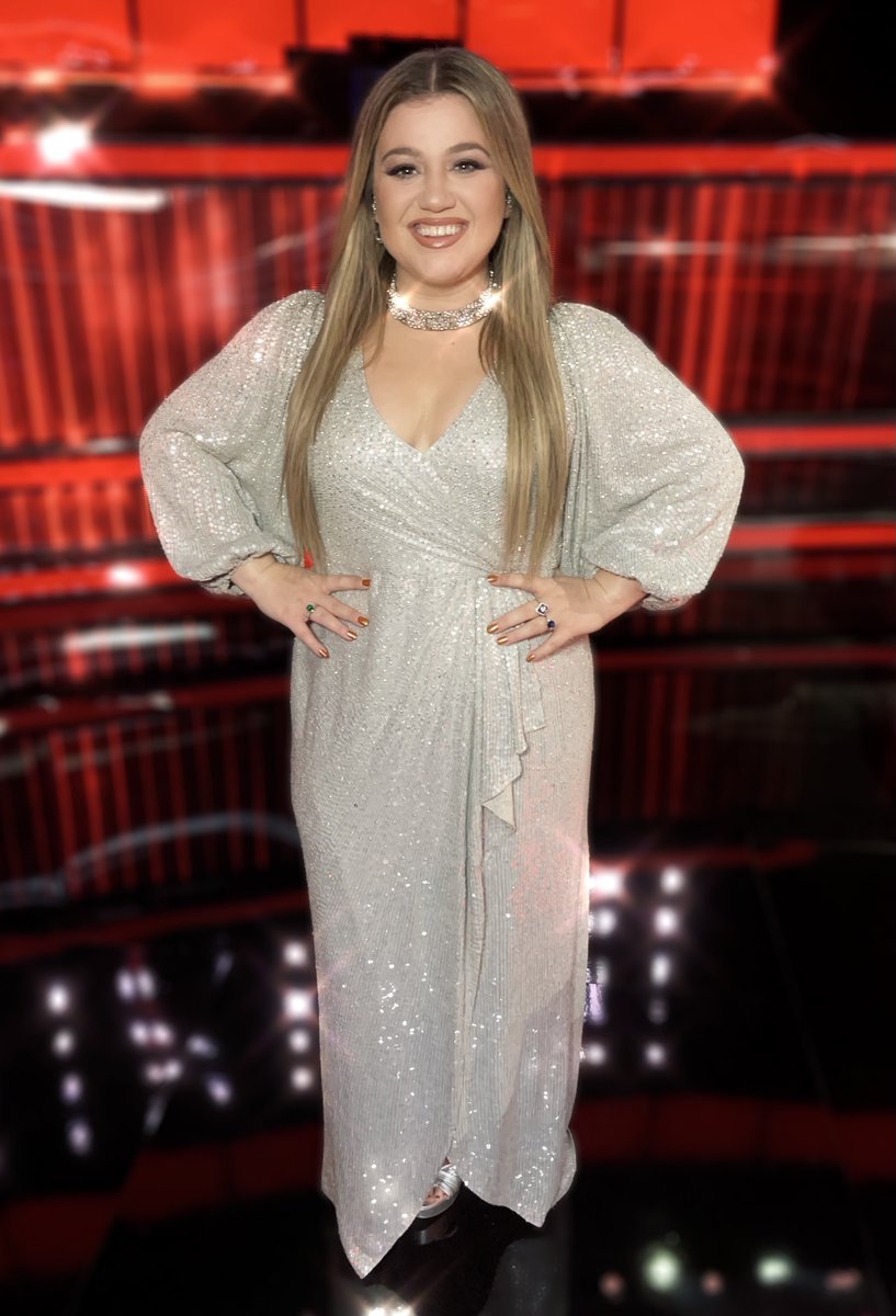Kelly Clarkson tweet media