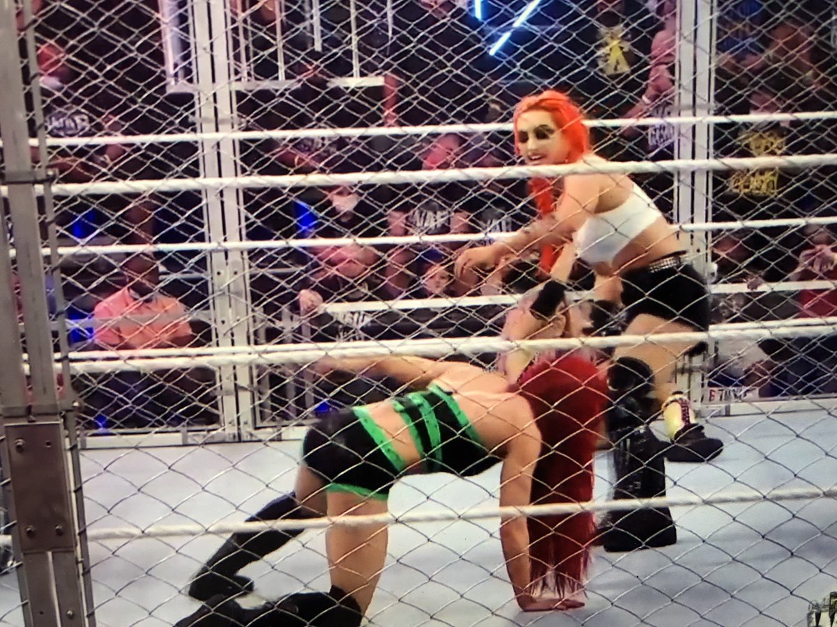 B_LynchChamp's tweet photo. Gigi Freakin Dolin 🧡🖤🔥😍 #WarGames #NXTWarGames #nxt @gigidolin_wwe https://t.co/uaDG0WciSp