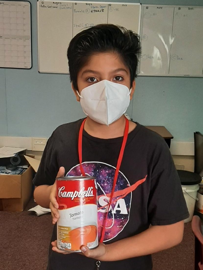 A nuestros #estudiantes les gustaría alentar a toda la familia de Redwood a unirse a nosotros en nuestra Campaña de #AlimentosEnlatados.
Unámonos para ayudar a nuestras familias en nuestra comunidad esta temporada. Para mas info. llamenos a la oficina.