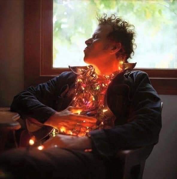 Happy Birthday (and Merry Christmas!) Tom Waits! 
