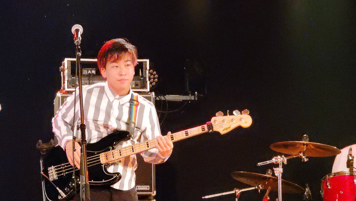 gom2_pine's tweet photo. 久々にライブへ行けましたー☺️
初umeda TRADさん
アーティストさんも初見さんばかり

春色conclusion頑張れ

『夕景の彼方』が良すぎ、人間関係も熱くて刺さるものがありました

配信より生ですね https://t.co/IGCpfTgwor