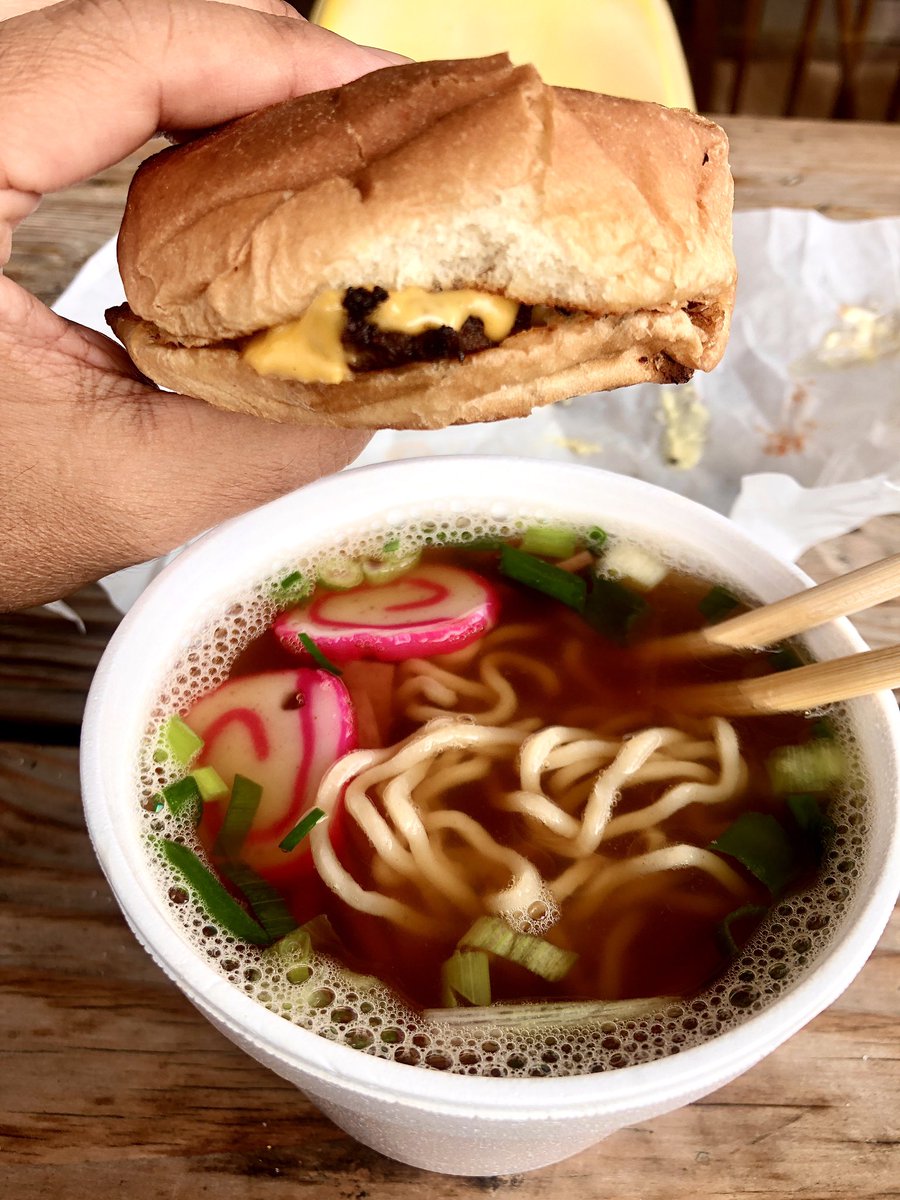 marks808's tweet photo. A cold, dark, wet day like today, called for warm saimin, and a cheeseburger chaser, from @megsdrivein. It sure hit the spot! 10 more days left till they close.

#megsdrivein #saimin #cheeseburger ##localgrinds #hawaiismallbusiness #hawaiifoodie #hawaiifoodieclub #noodles🍜 https://t.co/c2dhkntYEk