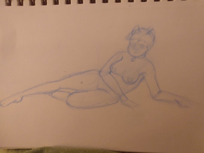 So I wanna start doing a thing where I post one sketch a day to here or my SFW account. This one isn't<a href="/tag/boyfriendtodeath"class="tags"><span>#boyfriendtodeath</span></a>