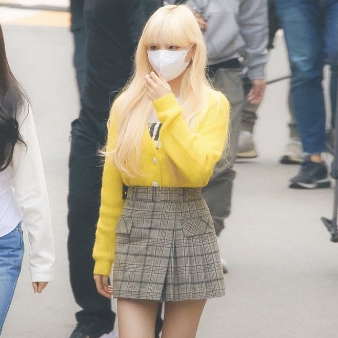 bykjiwon's tweet photo. SHE https://t.co/zKl1Um4IOo