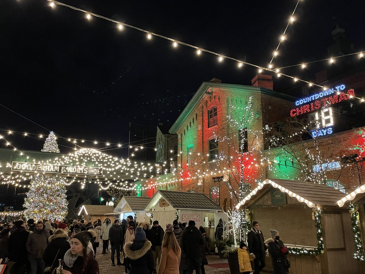 Mike Alves (@mikeaalves) on Twitter photo The Distillery Winter Village โจ๐ <a href="/DistilleryTO/">The Distillery District</a> <a href="/cityoftoronto/">City of Toronto ๐จ๐ฆ</a> #DistilleryWinterVillage #DistilleryTO The Distillery Winter Village โจ๐ <a href="/DistilleryTO/">The Distillery District</a> <a href="/cityoftoronto/">City of Toronto ๐จ๐ฆ</a> #DistilleryWinterVillage #DistilleryTO