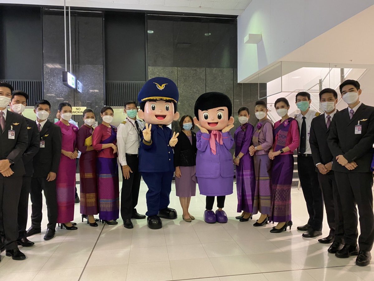 HugThailand's tweet photo. Celebrating THAI’s inaugural direct flights between Sydney and Phuket today. ✈️ The airline will operate a three-weekly service on this route.
#HugThailand #AmazingThailand https://t.co/hEAZdvsSUp