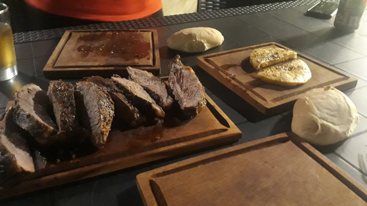 SebaGranate's tweet photo. Que locura como te recibe @gonza_utrera en Rosario. https://t.co/povMZzQiNj