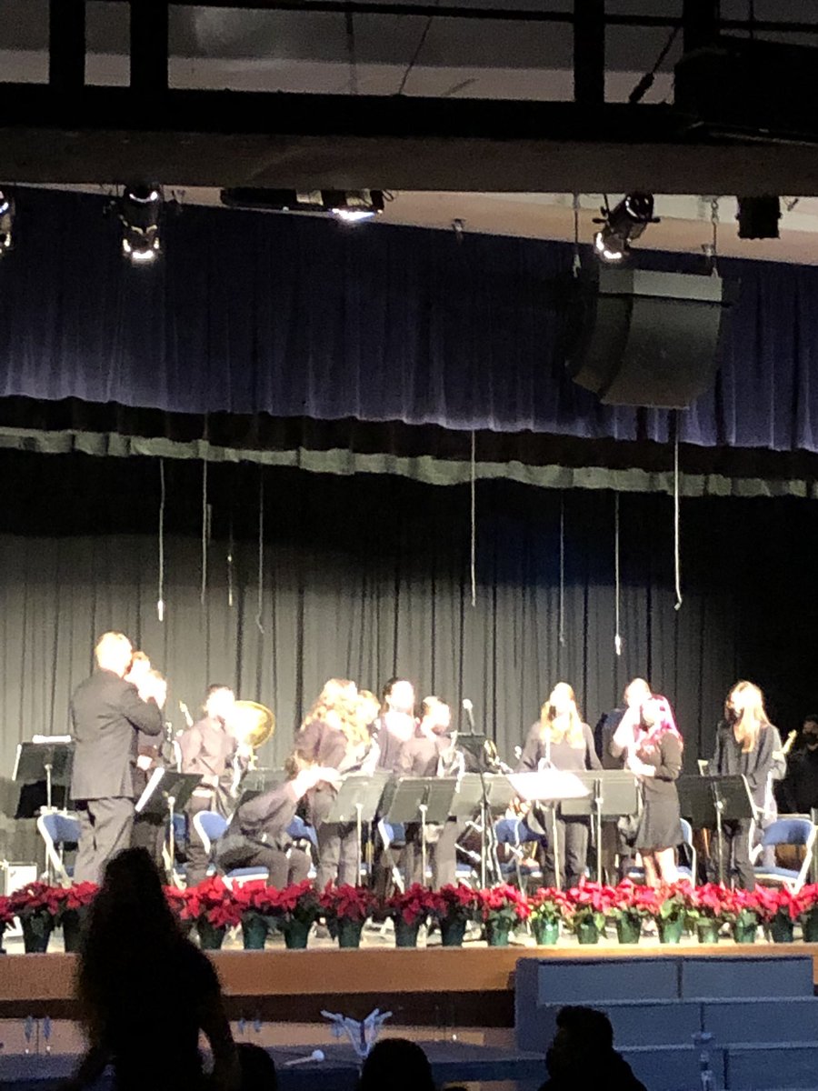 JeffDemorestBE's tweet photo. @BEHSbands Concert band with a great song Santa the Barbarian @TigerAsb @b_eschools @Schwarzenegger https://t.co/ILAF7utIOa