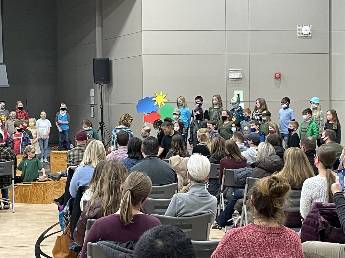 We had a great musical performance tonight by our 4th graders led by Mrs. Baldwin!🎵
