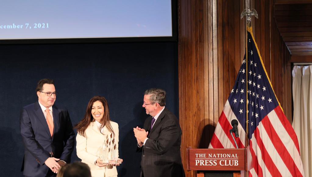 Honoured to have received @TLN gold medal for the investigative journalism today at the press club in Washington DC.
أتقاسم معكم فرحة الحصول على الميدالية الذهبية للصحافة الاستقصائية من شبكة القيادة عبر الأطلسي اليوم في مركز الصحافة في واشنطن .
