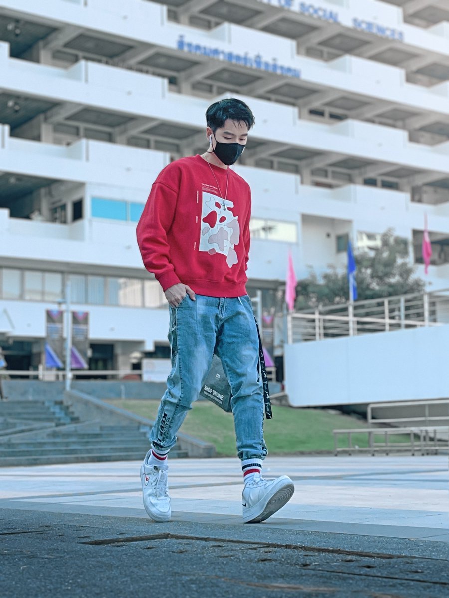 เดินละเมอ 💤