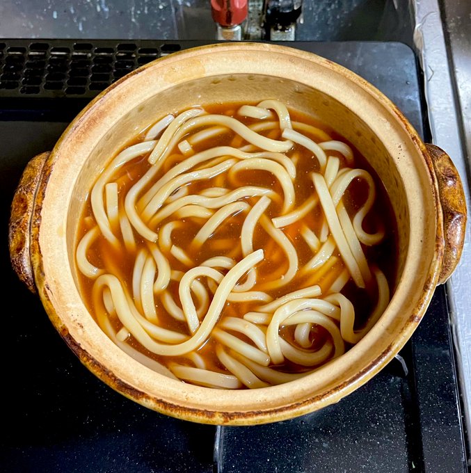 牛すき鍋焼きうどんです 