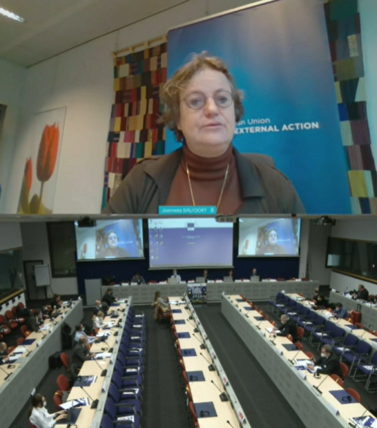 louisreitmann's tweet photo. 👏Applaud EEAS Security and Defence Director @joannekeatwork for condemning China's attempts to dismantle export control regimes. The loose UN-based regime China proposes would dilute the proliferation protection we currently have @EUXCFORUM 🇪🇺 https://t.co/1jOBjjI7sp