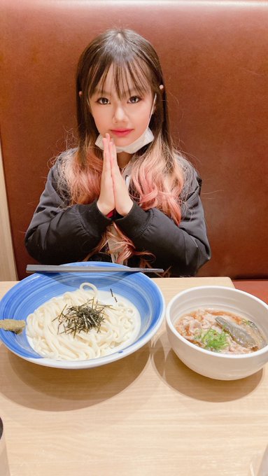 Twitterのコスプレ画像2