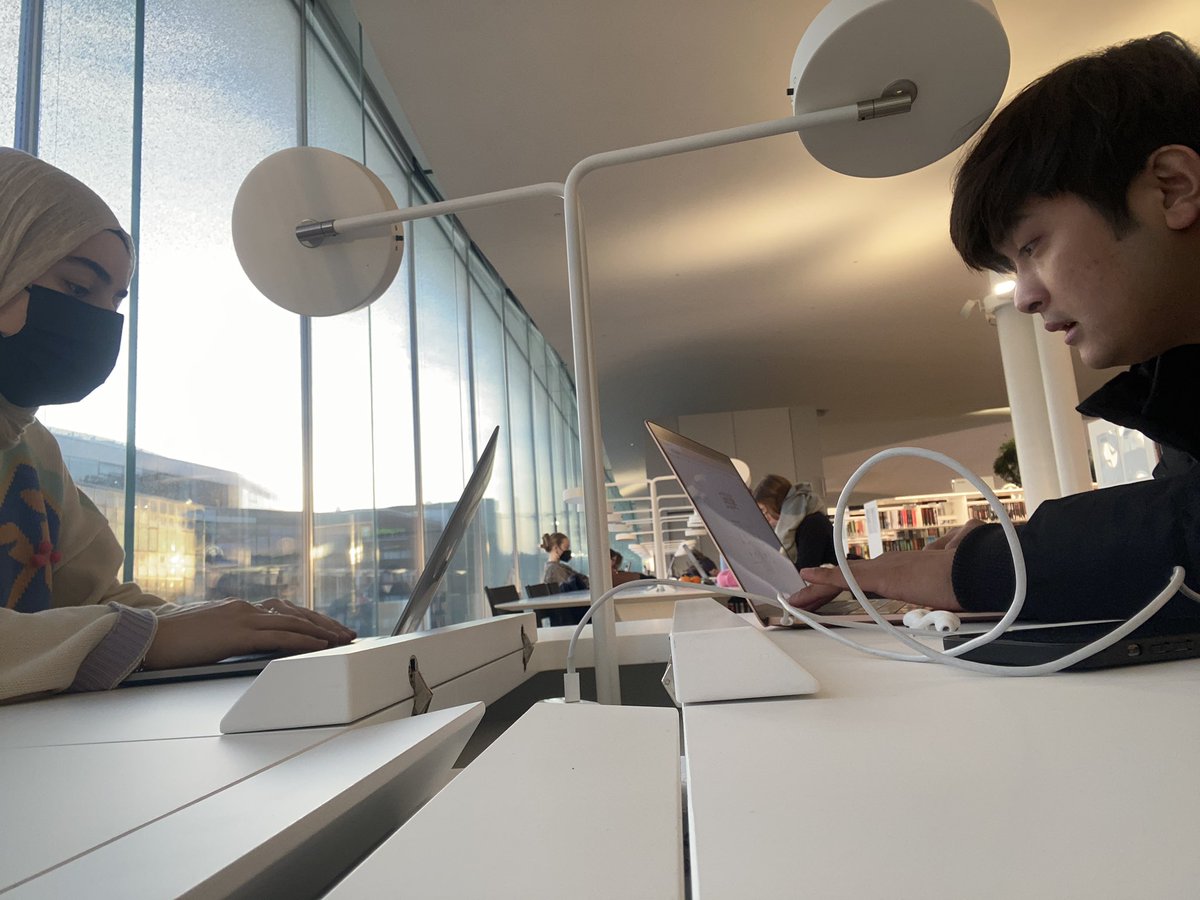 Doing final assignments before holiday💗 <a href="/MetropoliaBiz/">Metropolia Business School</a>