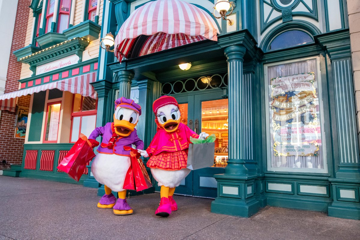 Disneyland Paris tweet media