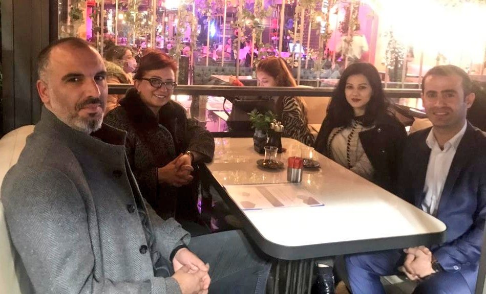 ferhatbayar's tweet photo. T.C. Cumhurbaşkanlığı Sosyal Politikalar Kurulu Üyesi Prof. Dr. Edibe SÖZEN hocamın hoş sohbeti ve samimiyeti sonucu, oldukça keyifli bir sohbete ortak olduk. Böylesine değerli ve mütevazi insanların varlığı, bizlere umut veriyor. Teşekkürler Sn. Hocam. @edibesozen https://t.co/xkZGBlkyUD