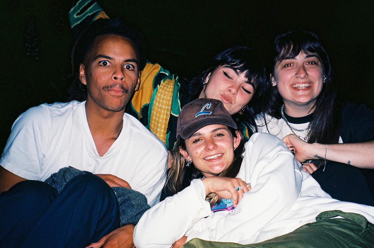 OliveRecords_'s tweet photo. Dream team 🥺❤️ https://t.co/sNIojaVRKq