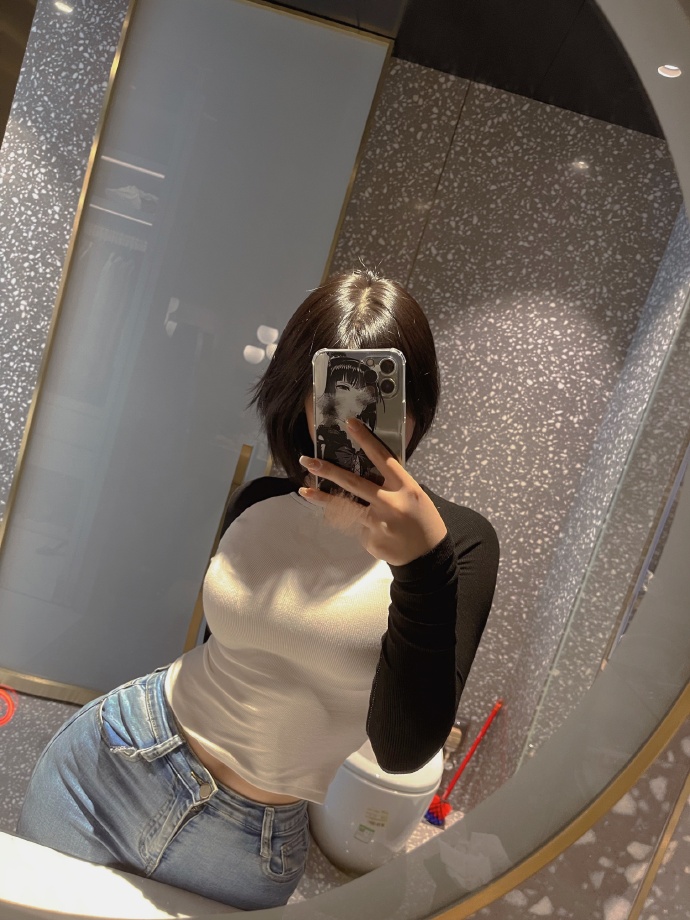 牛仔裤第三弹♠️

#媚黑 #鸡巴套子 #反差婊 #肉便器 #吞精 #羞辱 #骚货 #婊子 #母猪 #校妓 #贱货 #公交车 #堕落 #校鸡 #性瘾  #辱骂 #反差  #变态 #投稿 ＃bbc https://t.co/CBkjiYs2Sr