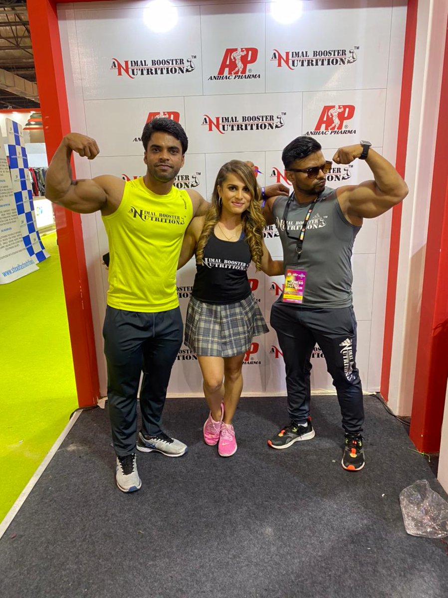 AnimalBooster's tweet photo. #Seriouswheyisolate 2kg - Advance digestive enzymes to build your Muscle Mass Growth without increasing your fat. And 90g high-quality of whey isolate protein supplement every athlete, bodybuilders, and fitness junkie can use this. #bodybuilding 
web- https://t.co/HfY002UDoJ https://t.co/jolYRiprlg