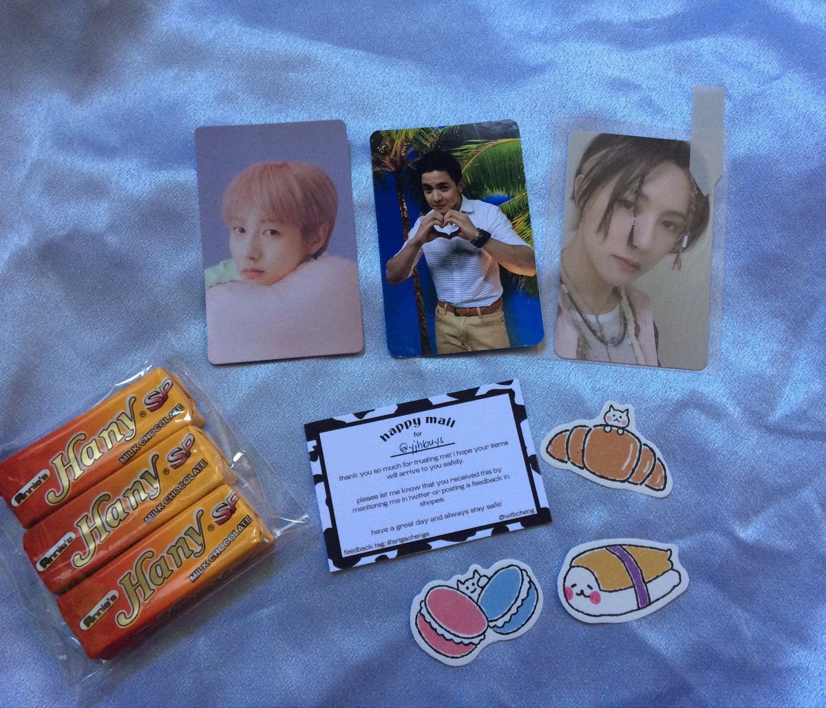 harumails's tweet photo. [ 📂: #azimails ]

hello po @wtbcheng,, renjun arrived safe todayy thank you sm for packing him well and for the freebies na rin😭💗 mas kinilig pa ko kay alden at don sa hany kesa kay renato charot HAHSHAHAHA thank you po ulit stay safe! https://t.co/DBDIv63rUV