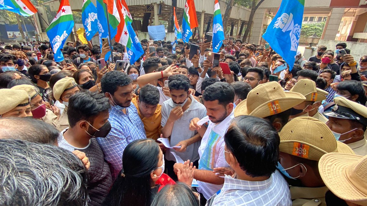 Farooq Bayabe NSUI tweet media