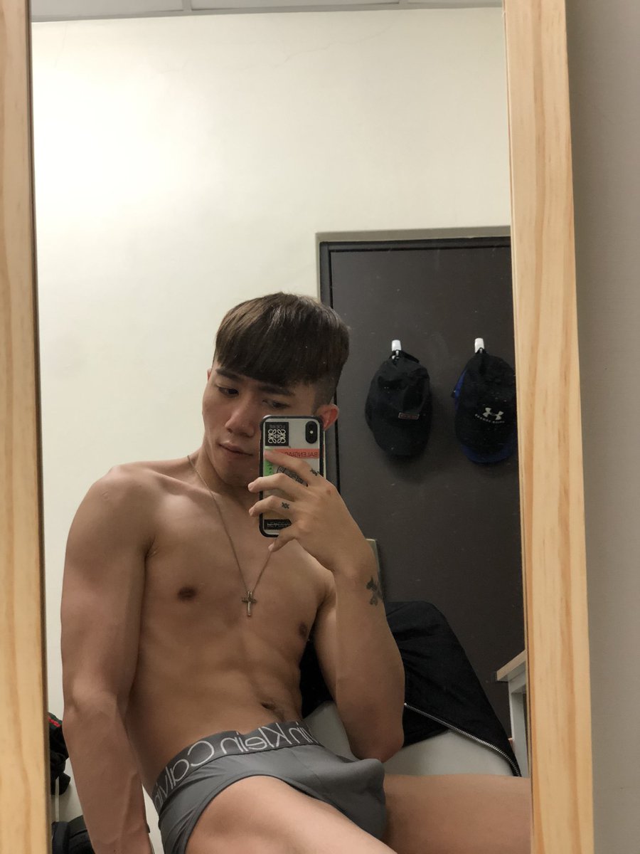 chenzz00's tweet photo. 午安🌞 https://t.co/eRXpFe5iIT
