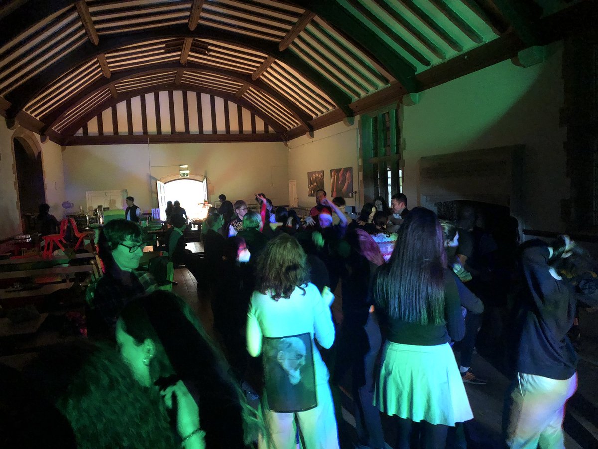 RHB_Boarding's tweet photo. On the final weekend of the term, the Boarding Community enjoyed a Friday evening trip to watch Reading Men’s 1st XI play Hockey with Mr F and then following this up with an end of term Disco in the Dining Hall! #inspiredBoarding https://t.co/Sxnp3DLf76