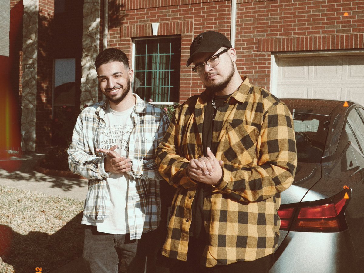 MoQashou's tweet photo. Happy 22 to the realest to ever live 🕸 @angel2fly1281 https://t.co/vXIeCDhQqT