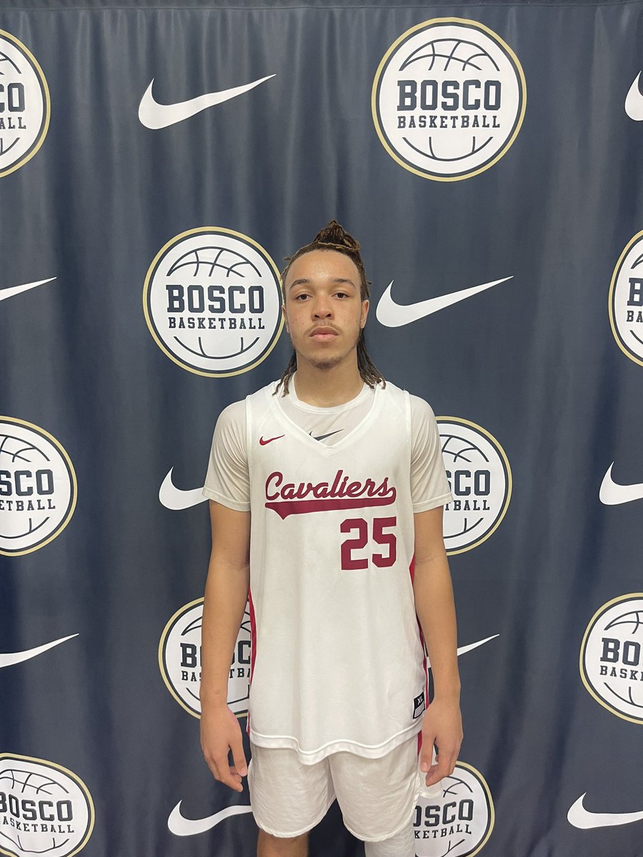 BoscoHoopEvents's tweet photo. Game Four of the Lower Bracket of #braveswinterclassic 

@LosAltosHoop 51
@serrabasketball 54

LAHS
Jazz Gardner 23pts

SHS
@jermdoesit25 17pts

Player of the Game - Jeremy Dentsmith https://t.co/VikLbNaXUQ