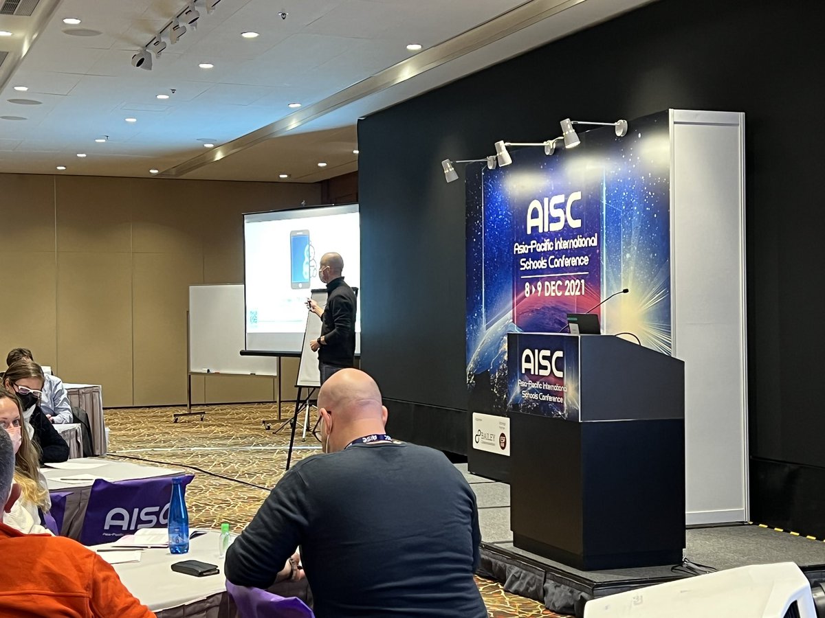 Ms. D Chung tweet media