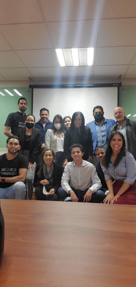 Redincuba tweet media