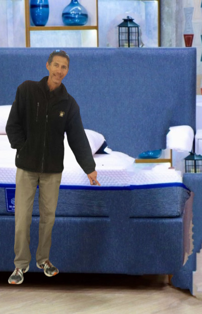 Maradalona's tweet photo. @expressoshow I always position myself on the side which help with airways to stay open and reduce snoring #SloomSleep https://t.co/VVKtat7iOO