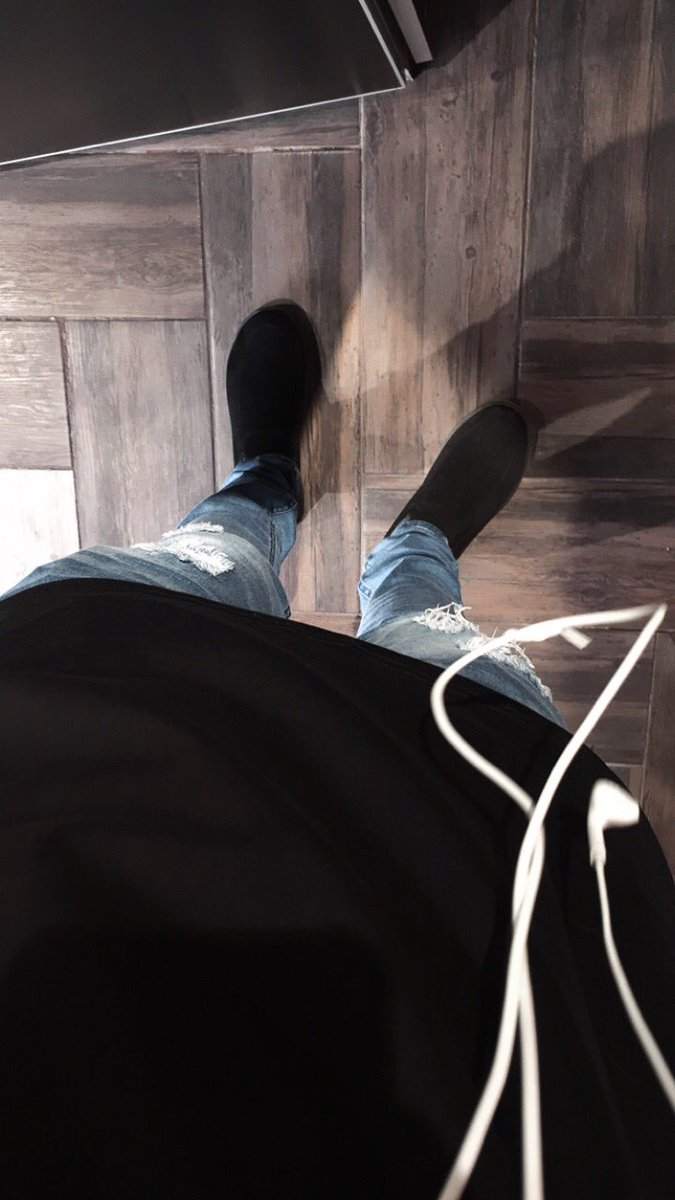 rxlevy tweet picture