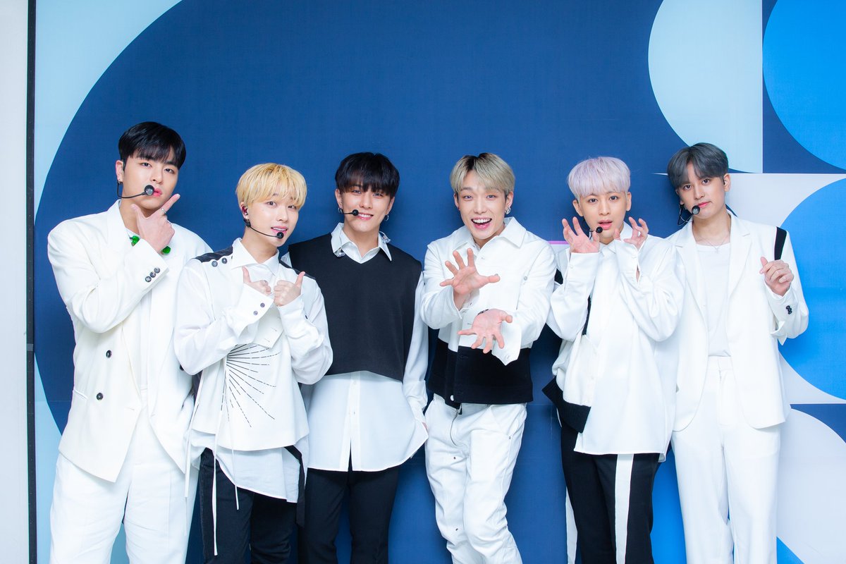iKONIC_Noonas's tweet photo. 🚨MASS TWEET DEAL🚨

Hi iKONICS! We will be donating $100 to @KONvergenceINTL donation drive for Youtube Ads for iKON's comeback.

WE NEED TO UNLOCK THIS GOAL
🔒200 retweets
🔒1,500 replies using the tags

iKONICS GATHER UP
#STANWORLD #iKON @YG_iKONIC https://t.co/eWZfq2S92c