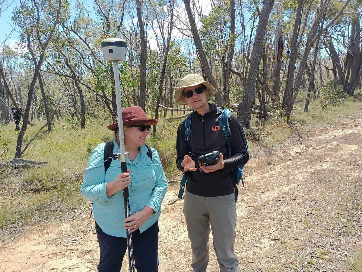 Today Stefan Peters and Donna Fitzgerald joined our quest to study red #stringybark #dieback to precisely map the location of trees. Donna will use this data to investigate the dieback for her #Honours project <a href="/UniversitySA/">UniSA</a> next year.