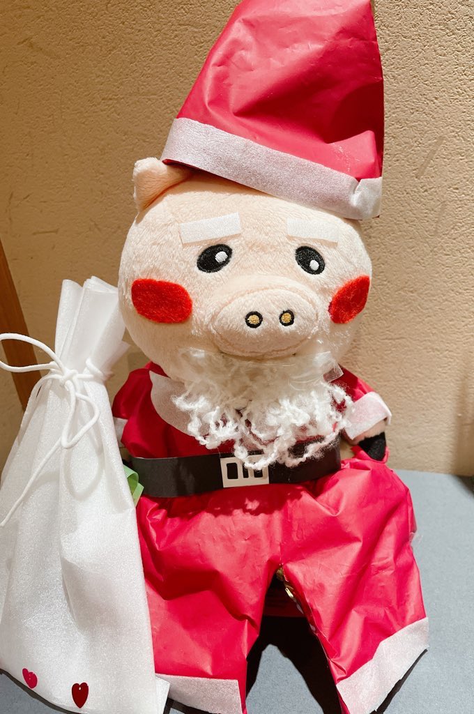 dontei_misato's tweet photo. とん太コレクション~2021年冬~

①トンタクロース🎅　
②トンナカイ🦌 https://t.co/05AAnBeO5O