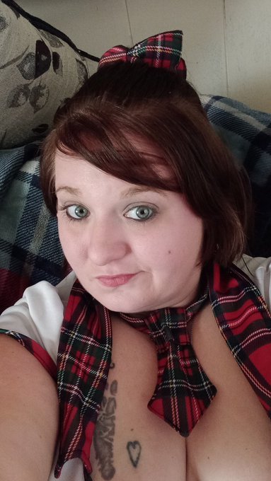 Amber Fowler’s pics and videos