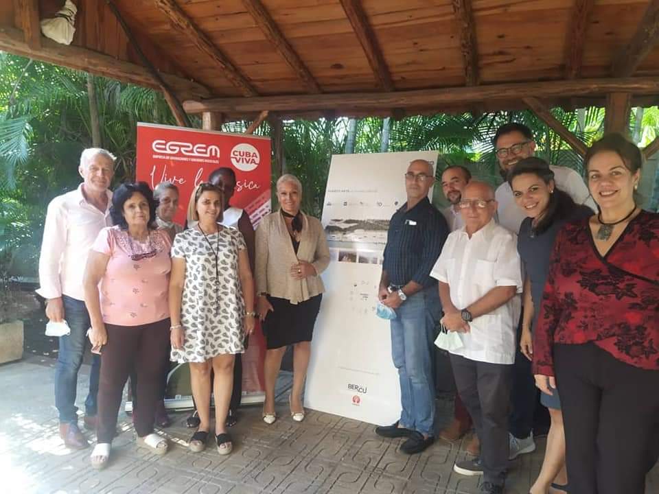 escalonaegrem's tweet photo. Fructífera jornada de trabajo efectuada entre los Grupos Negociadores de Cuba y Alemania/ Canadá del Proyecto #PuertoArte de inversión extranjera. Un principio: "Promover el gran potencial de las industrias creativas cubanas".
#Cubaescultura 
@EGREMOFICIAL https://t.co/wEpRrsgaRR