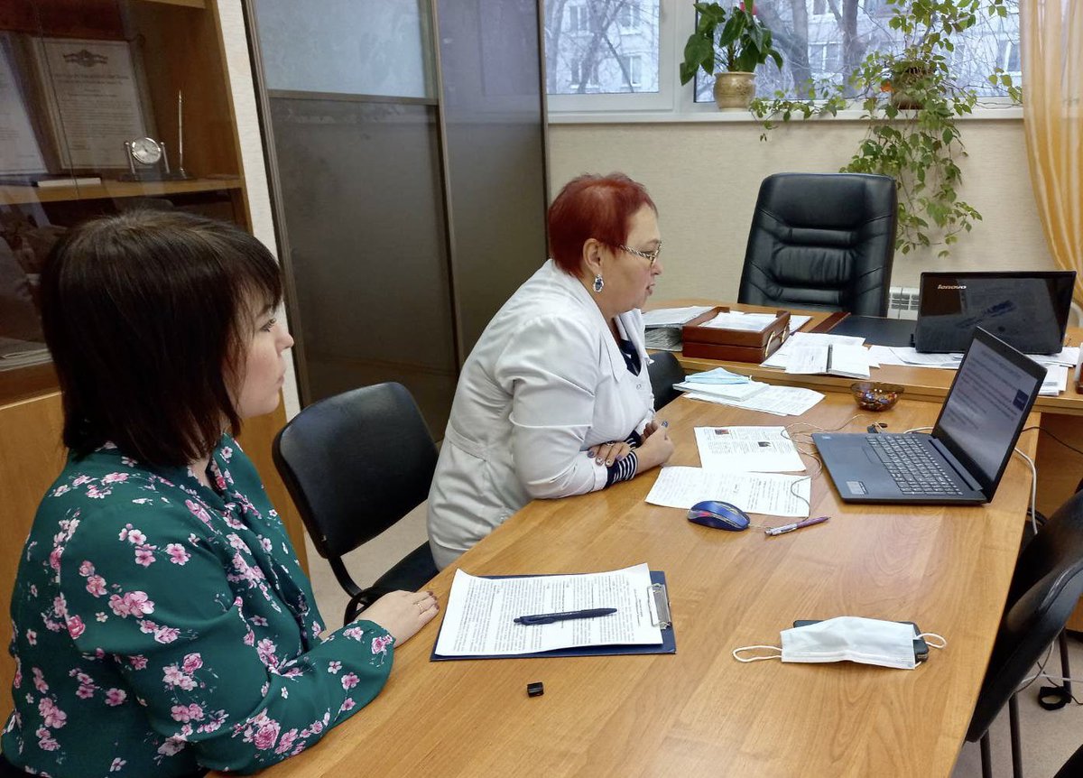 Сегодня на базе ГБУ СО СОЦ «Преодоление» состоялся день открытых дверей в онлайн-формате. Во главе с директором Тагаевой Т.А., специалисты учреждения рассказали о деятельности центра, предоставление социальных услуг в целях реабилитации и абилитация для лиц с ОВЗ.