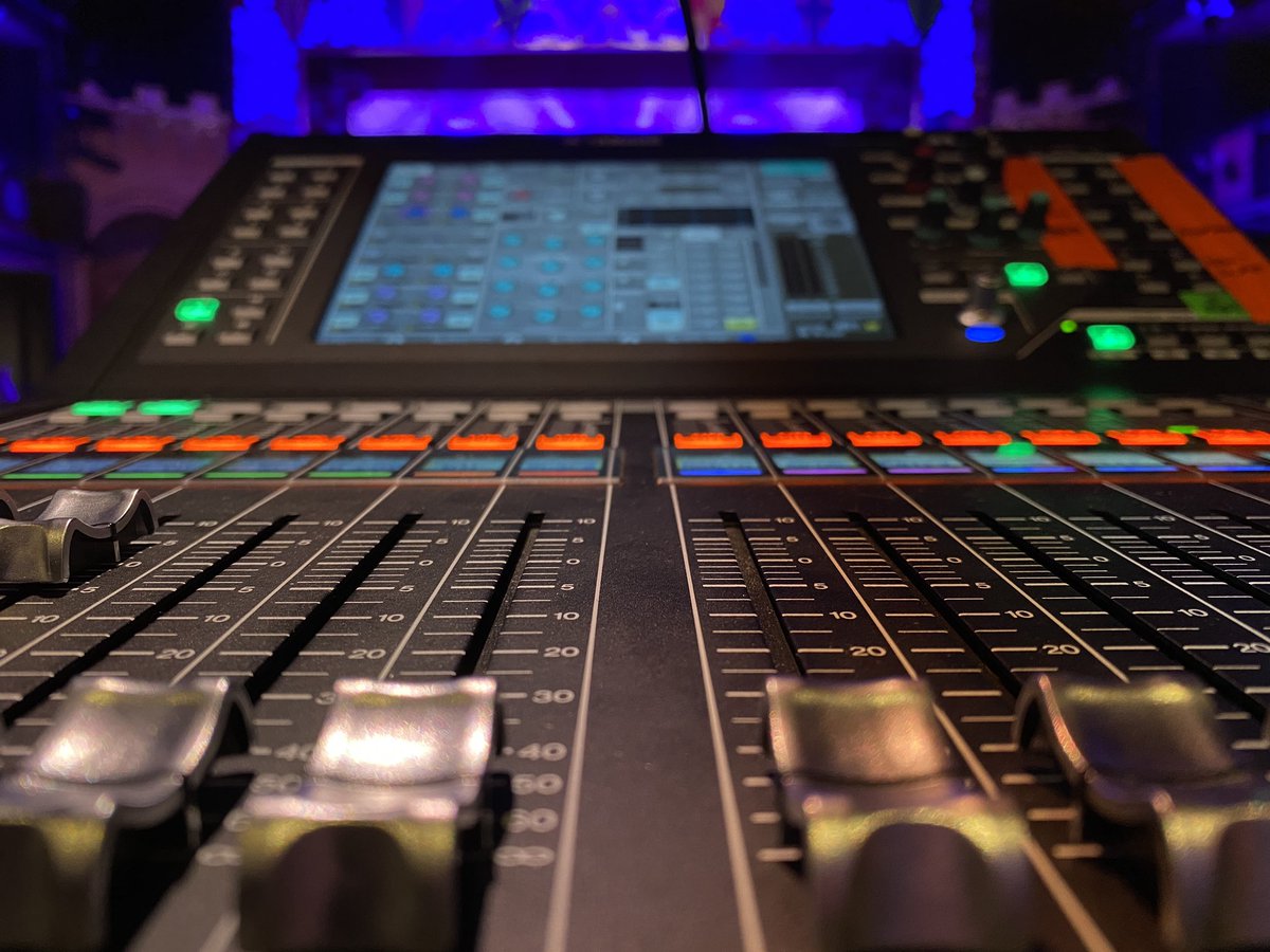 Maria Jenkinson (@mariajenkinson6) on Twitter photo Beyond happy to have made my professional debut this week as Sound Operator for Robin Hood, here at <a href="/theLBT/">Lawrence Batley Theatre</a>. I can’t thank the team enough for making me feel so welcome through the whole process, it’s a joy to work with you all each day :) Beyond happy to have made my professional debut this week as Sound Operator for Robin Hood, here at <a href="/theLBT/">Lawrence Batley Theatre</a>. I can’t thank the team enough for making me feel so welcome through the whole process, it’s a joy to work with you all each day :)