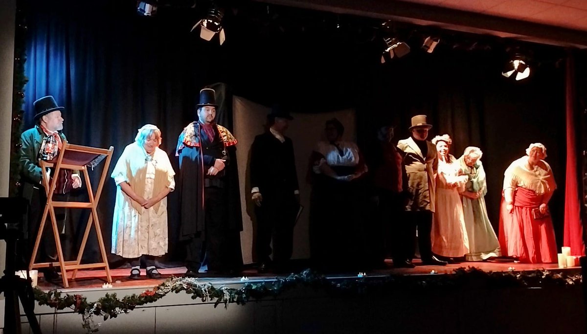 DustonPlayers's tweet photo. Fabulous dress rehearsal of our Magic Lantern Reading of A Christmas Carol last night. Buy on the door tonight or reserve by phone on 07802 399884, tickets for the rest of the week can be bought online at https://t.co/HE6WHp71IU . The show starts at 7:30 and finishes by 9:30. https://t.co/f5scUBkxK0