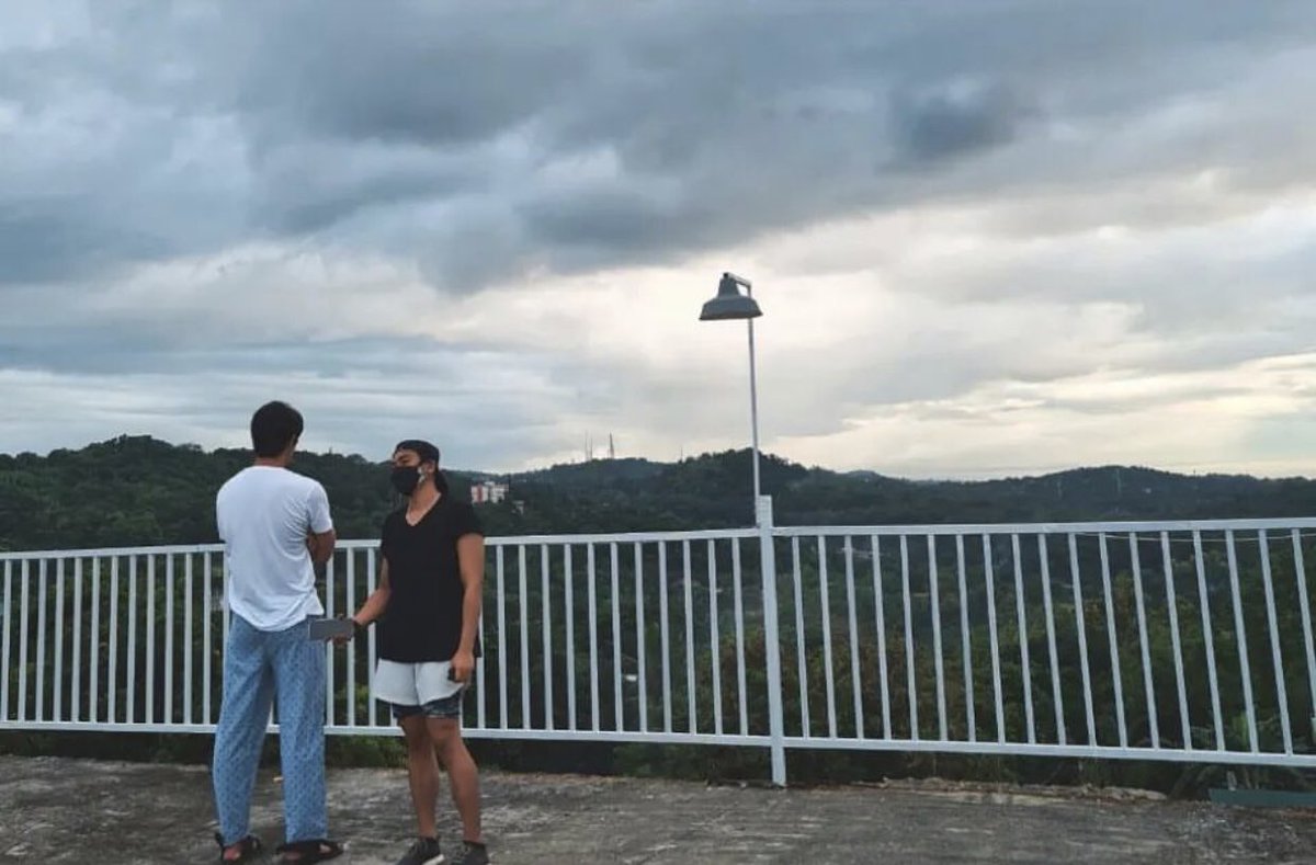 Donnymilove's tweet photo. INO AND CARA with Direk @johnleogarcia 🖤🤍
#DonBelle
#HelloCaraAndIno
#LoveIsColorBlind https://t.co/FR7lHuZp2B