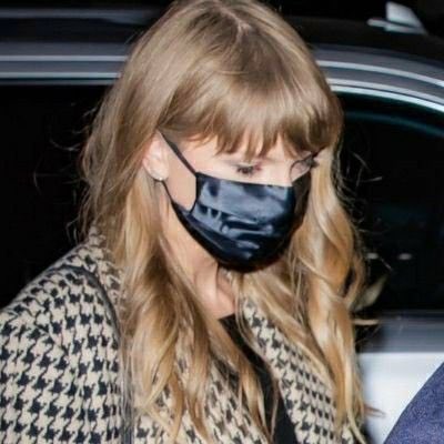 mitrorball13's tweet image. ขอเป็นข้ารองพระบาททุกชาติไป #StanbaseTaylorSwift