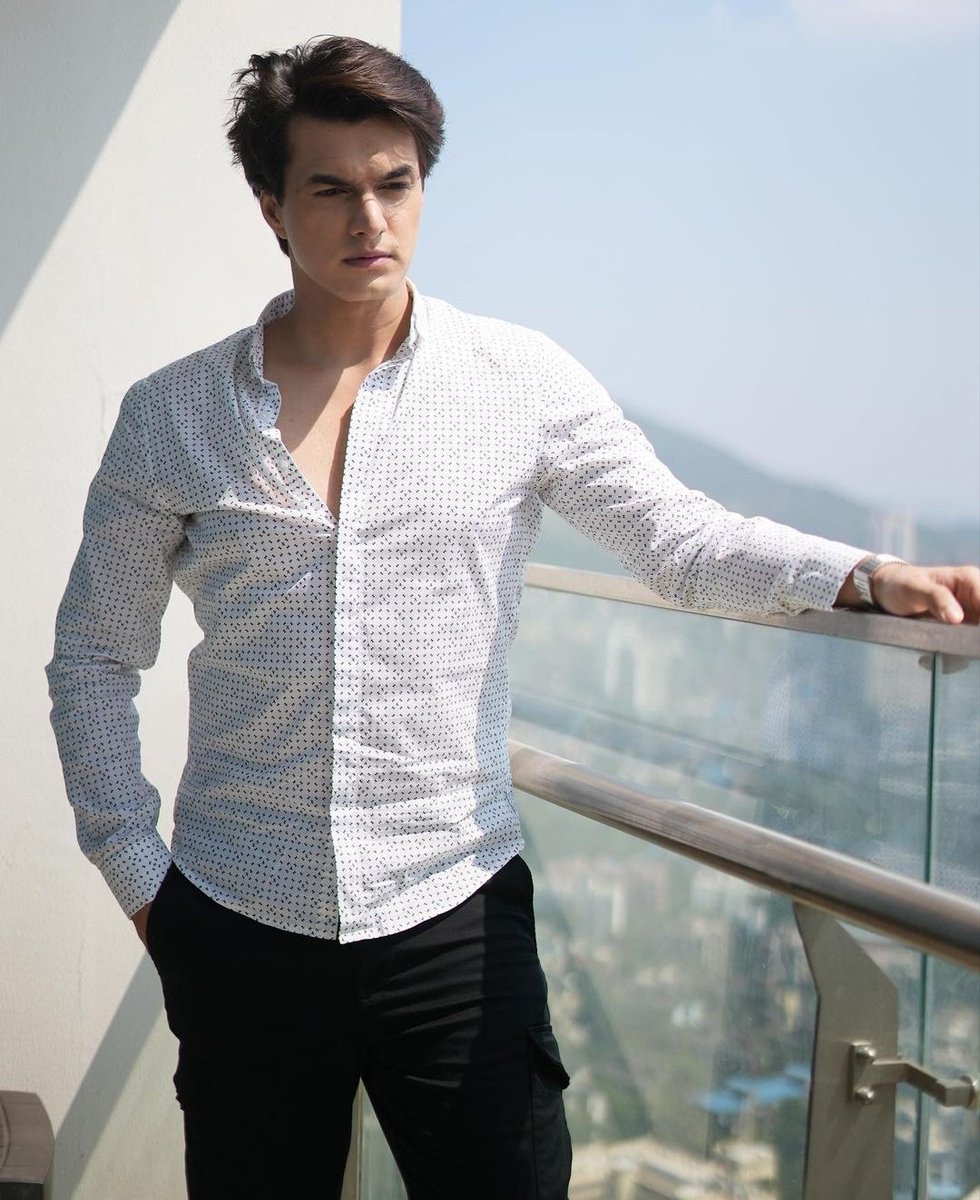 Congratulations @momo_mohsin for securing 2nd position in Top 50 Men of India Television 2021 at <a href="/UrbanAsian/">Urban Asian</a> 

🔗urbanasian.com/featured/2021/…

#MohsinKhan |  #Top50MenOfIndianTelevison