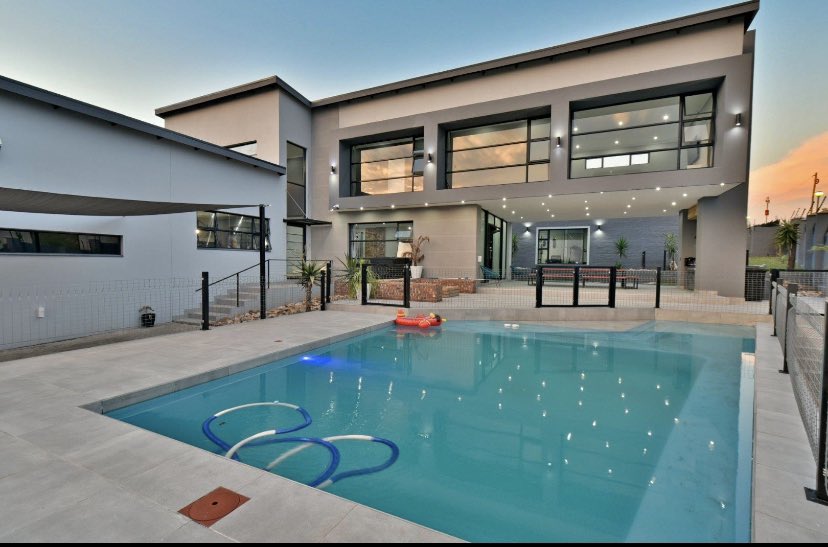 BEAST_BULLY's tweet photo. Just Listed | 📍 South Crest Alberton| R 3 250 000 🤩 https://t.co/6TqjCo5PH7