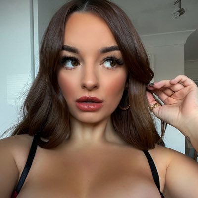 #NewProfilePic https://t.co/PhFblYRQRk<a href="/tag/newprofilepic"class="tags">#NewProfilePic</a>