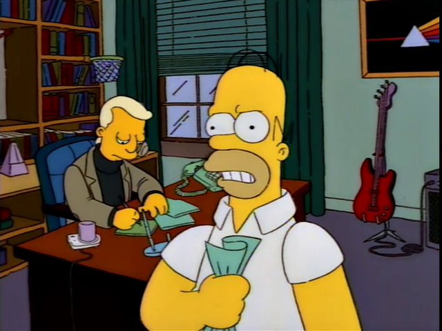 Supertramp9713's tweet image. -Lo sentimos, pero sin pasaporte Covid no puedes entrar en el restaurante
-... Has ganado una batallita hostelero, pero la guerra aun no ha terminado...

...
*Pésimo servicio, las gambas tenían pelo*
-Cristina, ¿eres tú?
-¡AAAAAH!