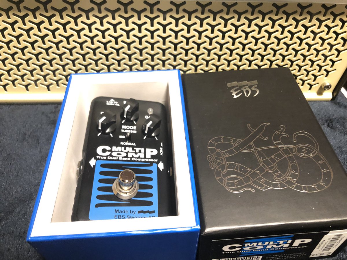 t0ran0s's tweet photo. 新しく買ったベースコンプ試してみる!!!!₍₍ (ง ˙ω˙)ว ⁾⁾
#EBSmultiCOMP https://t.co/u8hBPTvLVw